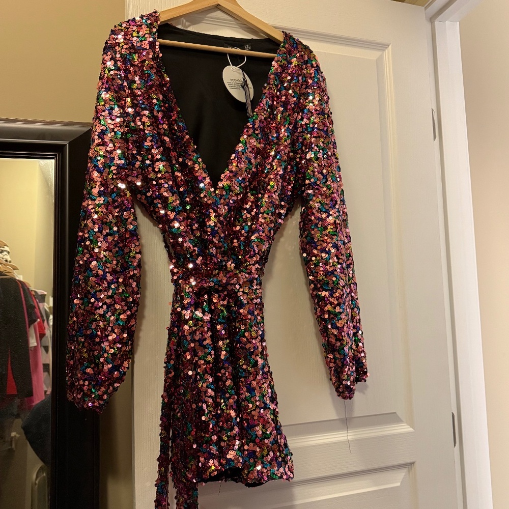 NWT Boohoo Multicolored Sequin Belted Romper
